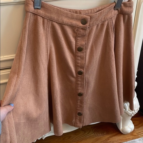 Shein suede mini skirt - Picture 2 of 3